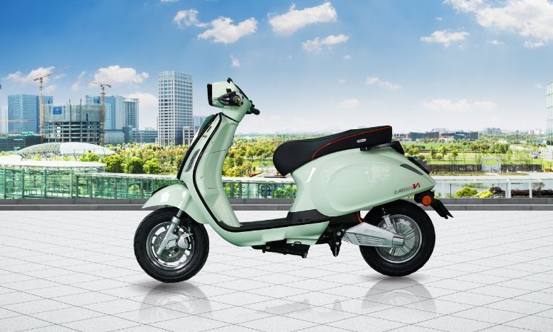 Xe điện Before All Latina Vi – Thanh lịch và công nghệ hòa quyện 2 Xe điện Latina Vi trang bị hiệu năng mạnh mẽ cùng màu sắc trendy