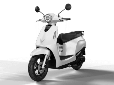 Xe Máy Điện Vinfast Evo (Thuê Pin) 9 FRONT VIEW LH B scaled 1