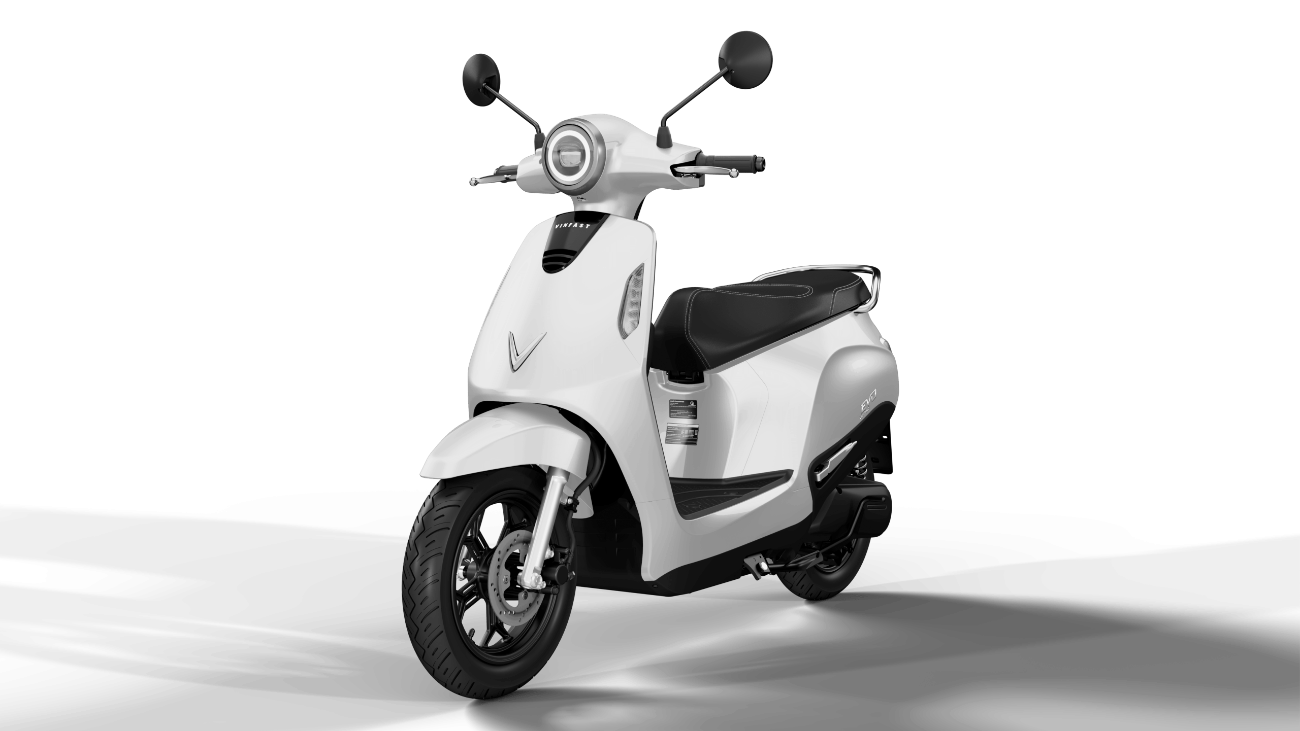 Xe Máy Điện Vinfast Evo (Thuê Pin) 3 FRONT VIEW LH B scaled 1