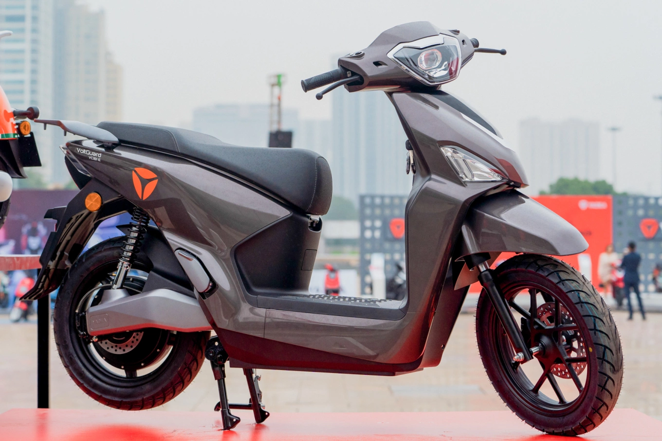 Xe máy điện Yadea VoltGuard – 26 Ah 4 Yadea VoltGuard 2023 79 7945 1677597545