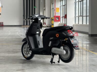 Xe máy điện YADEA Osta P