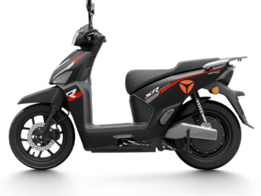 xe dien yadea voltguard p mau den