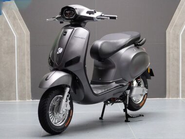 XE MÁY ĐIỆN DK ROMA SX 7 xe may dien dk roma sx mau ghi
