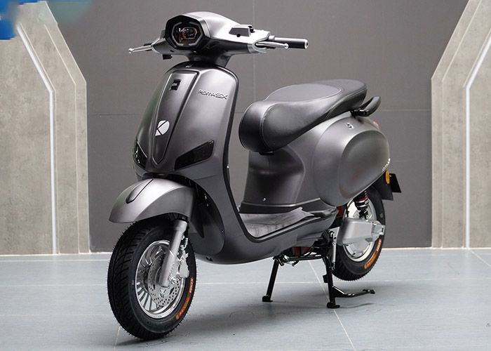 XE MÁY ĐIỆN DK ROMA SX 13 xe may dien dk roma sx mau ghi