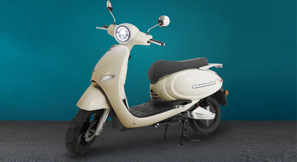 XE MÁY ĐIỆN EVGO A 12 xe may dien evgo a vang
