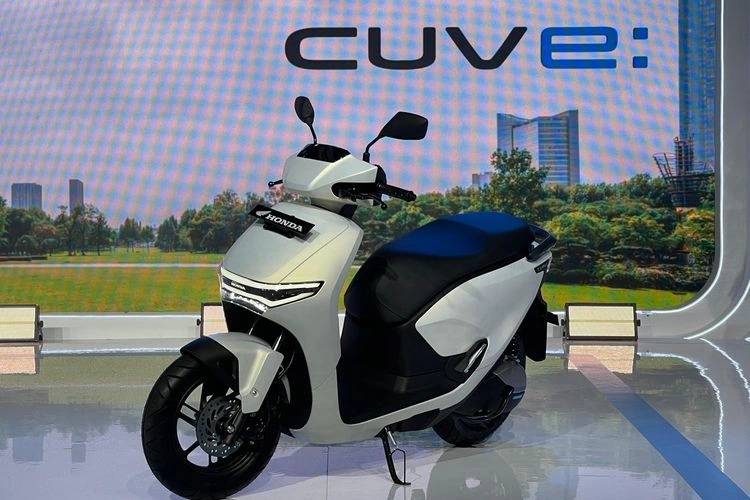 Xe Máy Điện Honda CUV-E 11 xe may dien honda 1 1728462396940299640690
