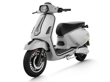 xe may dien pixar 946 plus mau xam 2