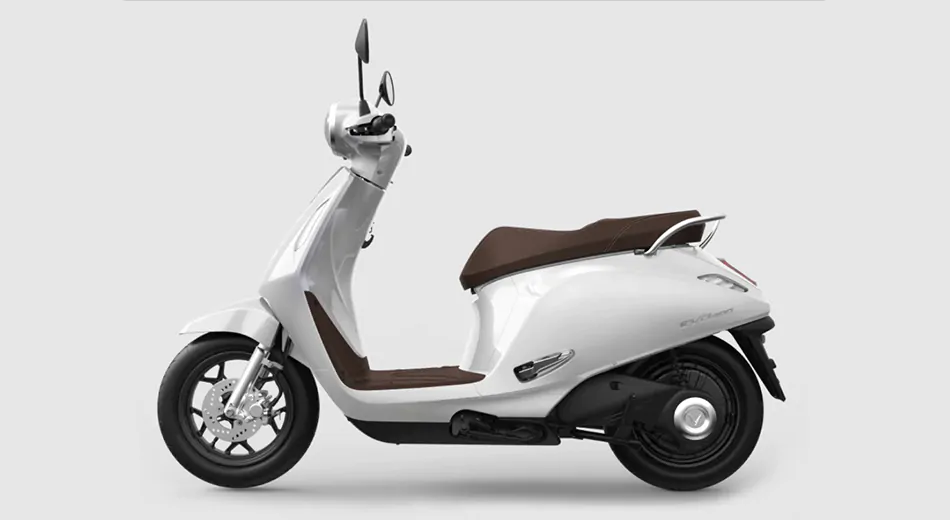 XE MÁY ĐIỆN VINFAST EVO 200 LITE kèm pin 18 xe may dien vinfast evo 200 lite trang