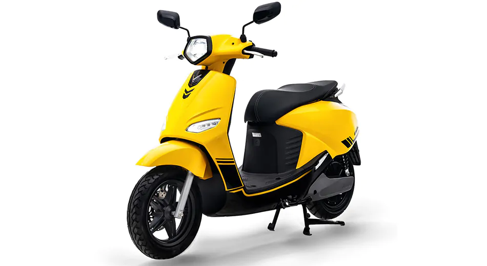 XE MÁY ĐIỆN VINFAST VENTO NEO 17 xe may dien vinfast vento neo mau vang