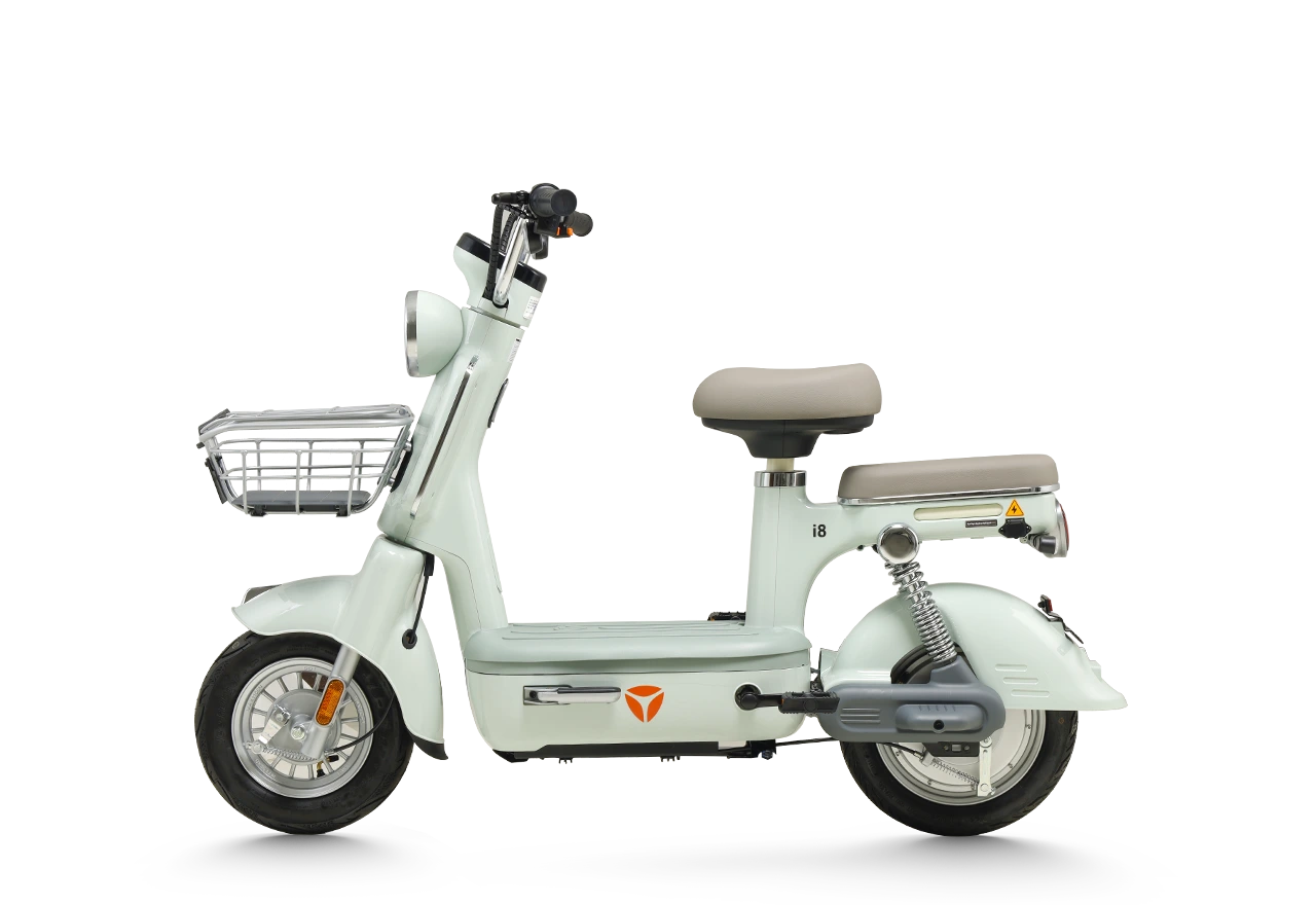 Xe Máy Điện Yadea i8 2025 3 xe may dien yadea I8 xanh la truc
