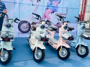 Xe Máy Điện Yadea i8 H 2026 7 xe may dien yadea i8 2023 2