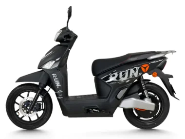 xe may dien yadea voltguard u pin lithium 2025 mau den
